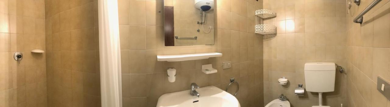 Condominio Monaco Bibione Exterior foto